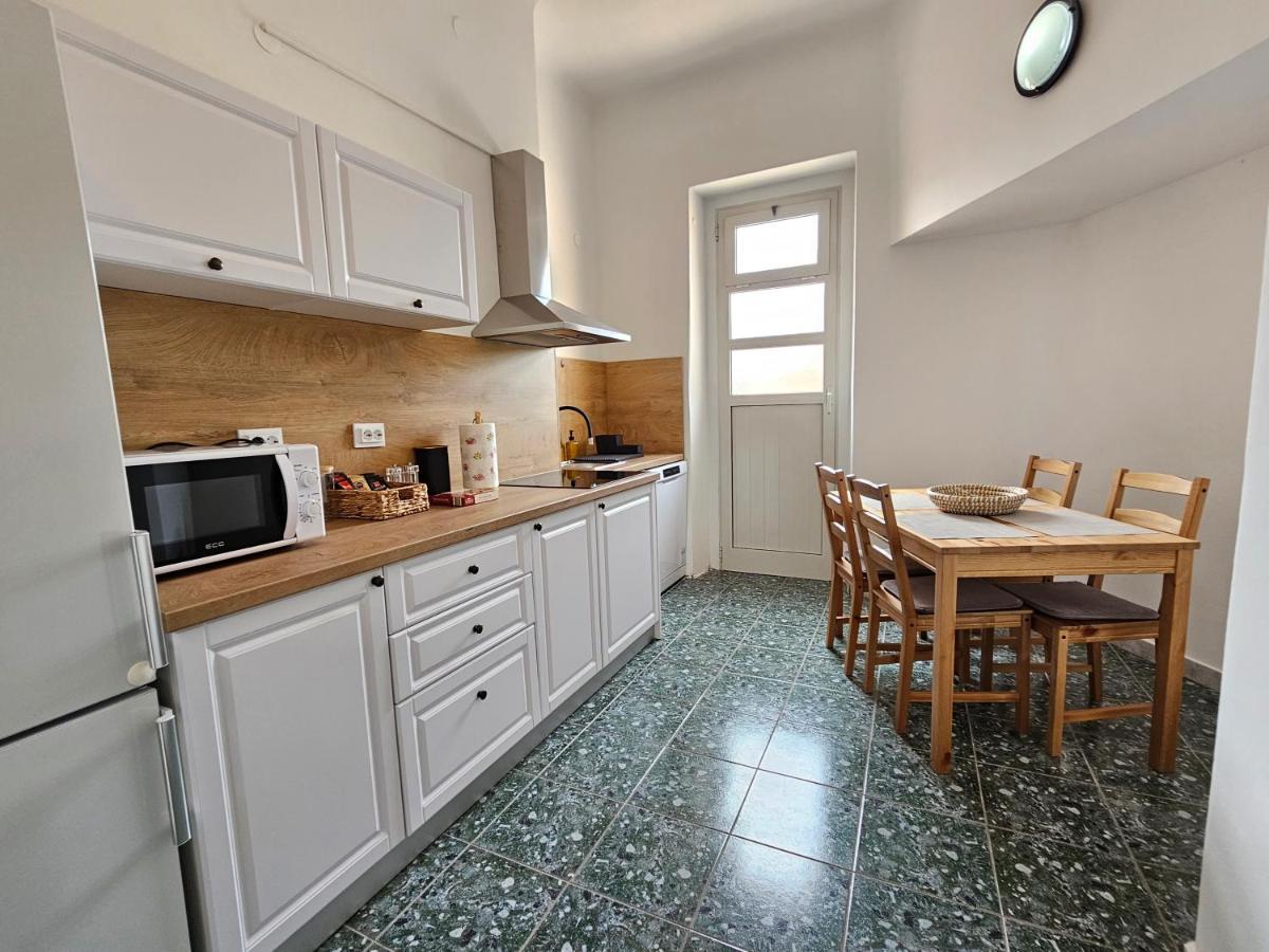 Giardini Panorama - Penthouse In The Heart Of Pula Apartment Exterior foto